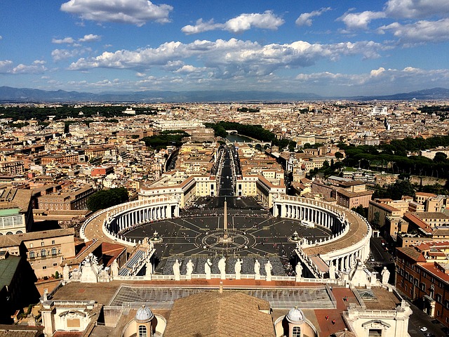 vatican-1265929_640
