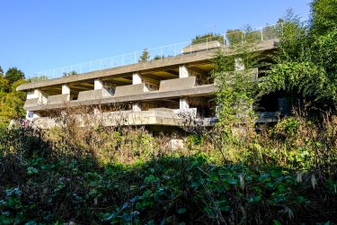 旧野木病院の地下室で何があったの?白装束の怪しい儀式と正体は?