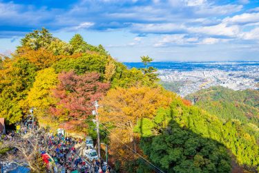 高尾山では心霊写真が撮れる?不思議体験や怖い話の真相とは?